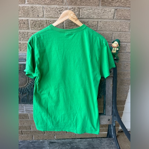 St. Patrick’s Day kitten tee - Picture 4 of 5